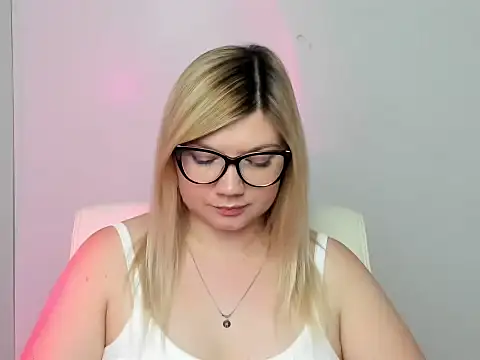 Lola moree online show from September 9, 2025, 11:52 am