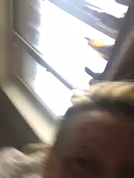 Snapshot of blondey206 chatting on February 11, 2025, 11:31 am blondey206 online show from February 11, 2025, 11:31 am