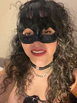 Snapshot of sexy_ana chatting on June 1, 2026, 7:35 pm sexy ana online show from June 1, 2026, 7:35 pm