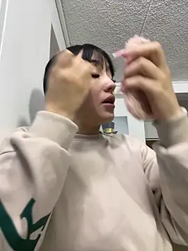 Melody rousse  online show from October 28, 2025, 5:34 pm