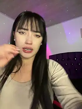 Melody rousse  online show from March 19, 2025, 7:49 pm