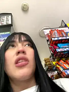 Melody rousse  online show from September 17, 2025, 6:54 pm