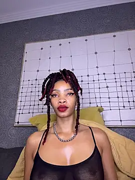 ZinaFreak online show from November 17, 2025, 7:29 pm