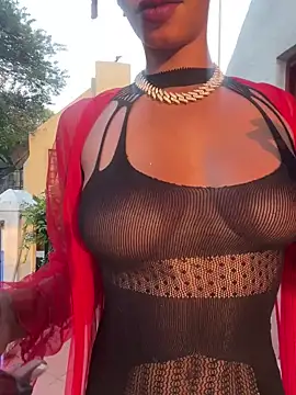 ZinaFreak online show from February 4, 2025, 4:29 pm