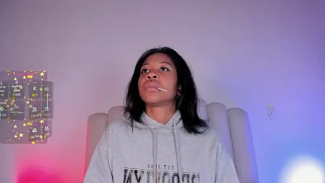 Zaira Rose  online show from October 21, 2025, 1:10 pm