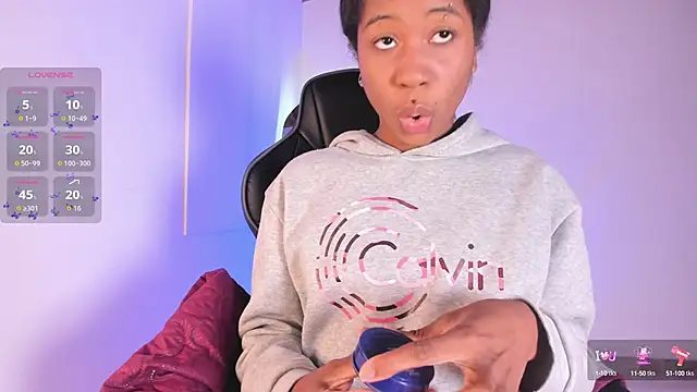 Zaira Rose  online show from September 26, 2025, 12:56 pm