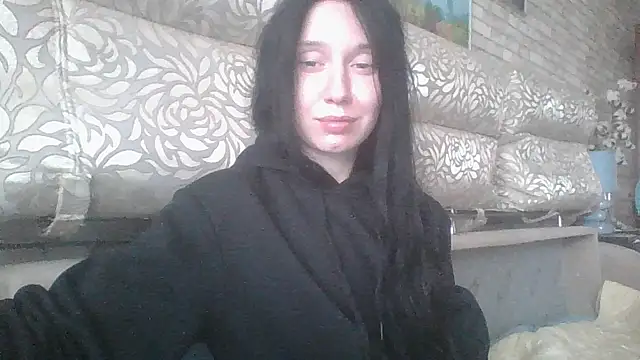 Snapshot of RussNocturnal chatting on July 7, 2026, 9:02 am RussNocturnal online show from July 7, 2026, 9:02 am