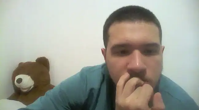 Drag Queen online show from February 13, 2025, 8:45 pm