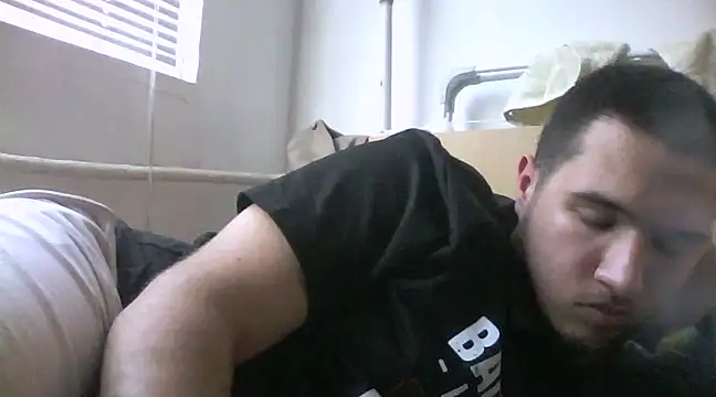 Drag Queen online show from March 15, 2025, 3:48 pm