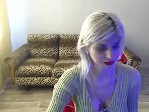 SexyBeatriice online show from March 17, 2025, 7:13 am