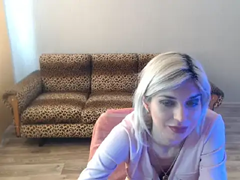 SexyBeatriice online show from March 21, 2025, 10:28 am