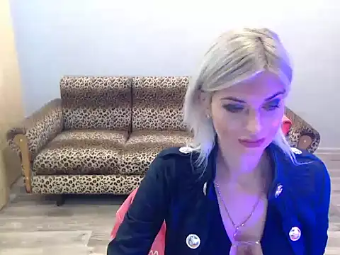 SexyBeatriice online show from October 31, 2025, 7:16 am