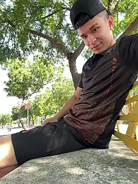 arevalo1124 online show from November 22, 2025, 3:00 pm