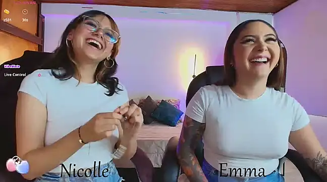  Emma11 online show from March 12, 2025, 7:36 pm