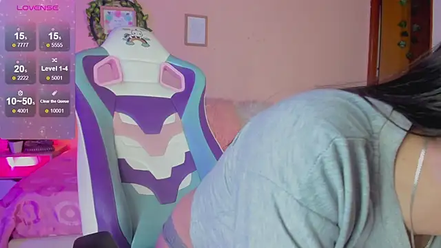 Nalia adams online show from March 4, 2025, 1:17 pm