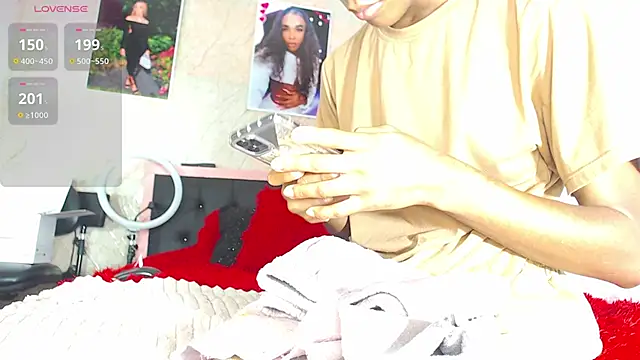 k stormi  online show from February 11, 2026, 2:44 am