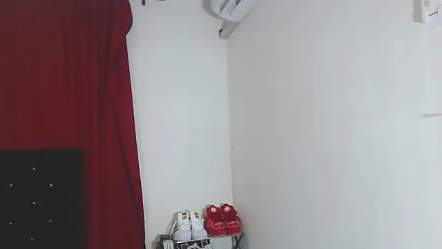 Snapshot of hot_man05 chatting on March 2, 2025, 11:09 am hot man05 online show from March 2, 2025, 11:09 am