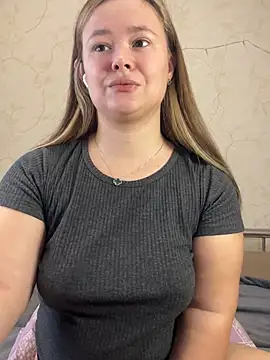 Snapshot of CaramelleSugar chatting on January 29, 2025, 9:01 am CaramelleSugar online show from January 29, 2025, 9:01 am