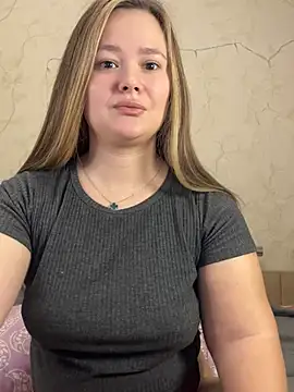 Snapshot of CaramelleSugar chatting on February 2, 2025, 6:31 pm CaramelleSugar online show from February 2, 2025, 6:31 pm