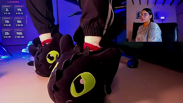 aleya bliss online show from November 26, 2025, 3:06 am