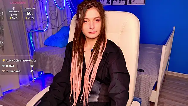 AnTikaMy online show from March 13, 2025, 11:41 am