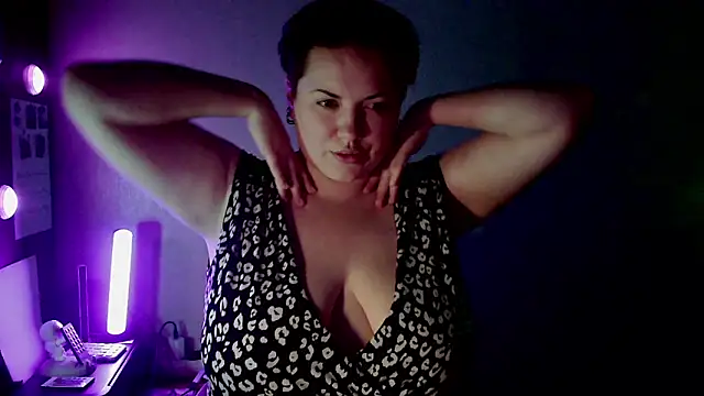 BlackkkVelvet online show from January 8, 2026, 11:11 pm