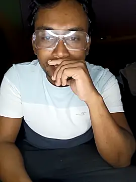 bigcock thick online show from October 9, 2025, 6:30 pm