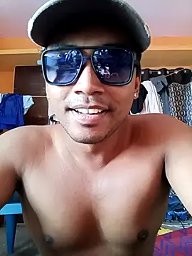 bigcock thick online show from November 3, 2025, 3:45 am