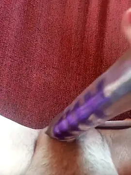 baixinhainsaciavel23 online show from September 18, 2025, 2:20 pm