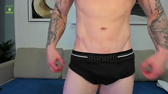 Snapshot of Gerard_Finbar chatting on March 7, 2025, 6:35 am Gerard Finbar online show from March 7, 2025, 6:35 am