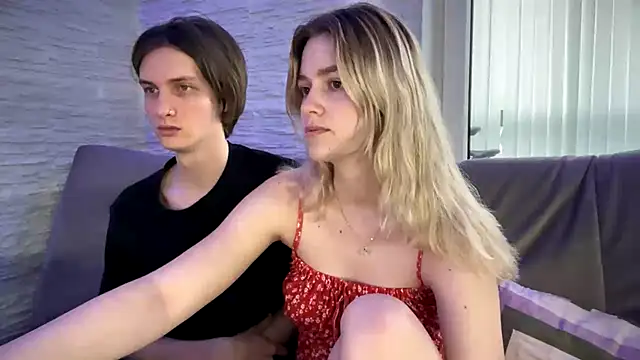 Snapshot of amandatalk chatting on November 5, 2025, 6:16 am amandatalk online show from November 5, 2025, 6:16 am