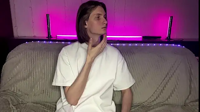 Snapshot of amandatalk chatting on March 1, 2025, 5:09 am amandatalk online show from March 1, 2025, 5:09 am