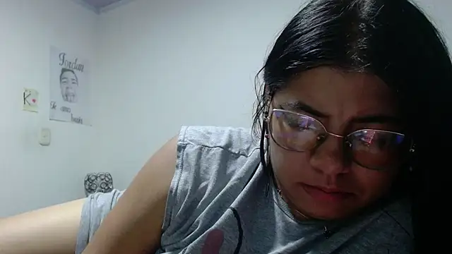 Snapshot of viccky_vick chatting on June 4, 2026, 3:11 am viccky vick online show from June 4, 2026, 3:11 am