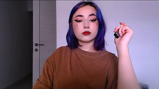 purplewitch online show from October 2, 2025, 6:28 am