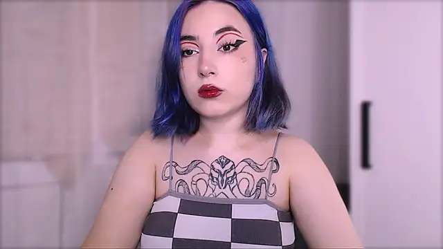 purplewitch online show from September 9, 2025, 4:05 pm