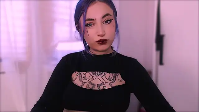 purplewitch online show from September 12, 2025, 1:22 pm