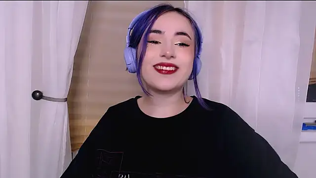 purplewitch online show from September 29, 2025, 2:23 pm