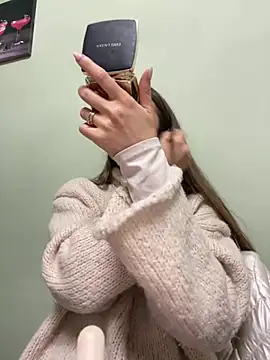 Anya-Ray online show from February 11, 2025, 12:15 pm