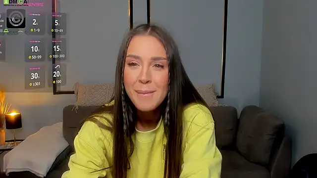 Anya-Ray online show from November 23, 2025, 1:32 pm