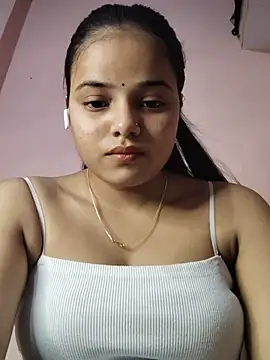 Snapshot of RAYI_123 chatting on May 21, 2026, 2:47 pm RAYI 123 online show from May 21, 2026, 2:47 pm
