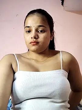 Snapshot of RAYI_123 chatting on May 3, 2026, 2:53 pm RAYI 123 online show from May 3, 2026, 2:53 pm