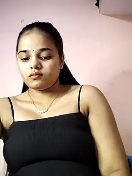 Snapshot of RAYI_123 chatting on May 10, 2026, 2:19 pm RAYI 123 online show from May 10, 2026, 2:19 pm