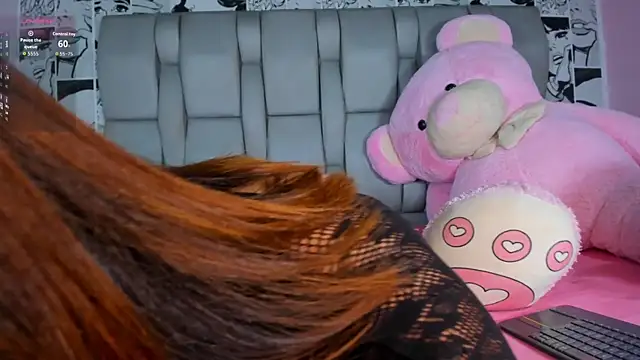 LucyRosse online show from December 5, 2025, 11:31 am