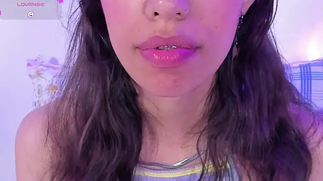 Miss veronicaa2 online show from February 19, 2025, 4:11 pm