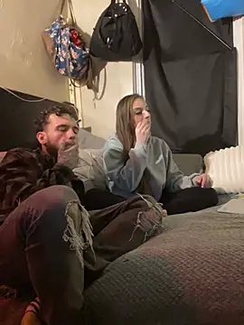 cruz815 online show from February 14, 2025, 3:54 am