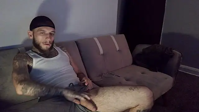 cruz815 online show from October 20, 2025, 12:13 am