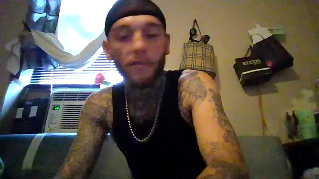 cruz815 online show from September 23, 2025, 9:11 pm