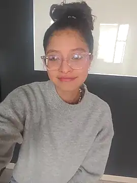 mac-sara online show from March 9, 2025, 4:55 pm