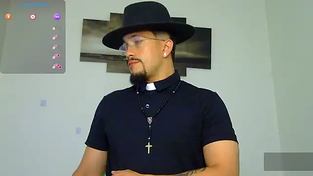 Keiviid online show from October 31, 2025, 2:02 pm