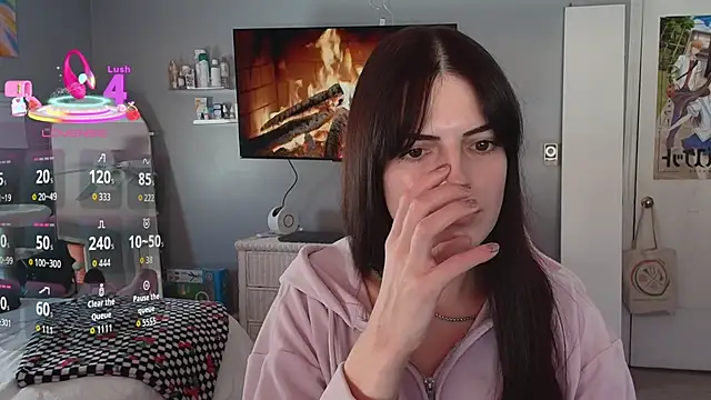 Snapshot of princesselysia chatting on February 27, 2026, 5:13 pm princesselysia online show from February 27, 2026, 5:13 pm